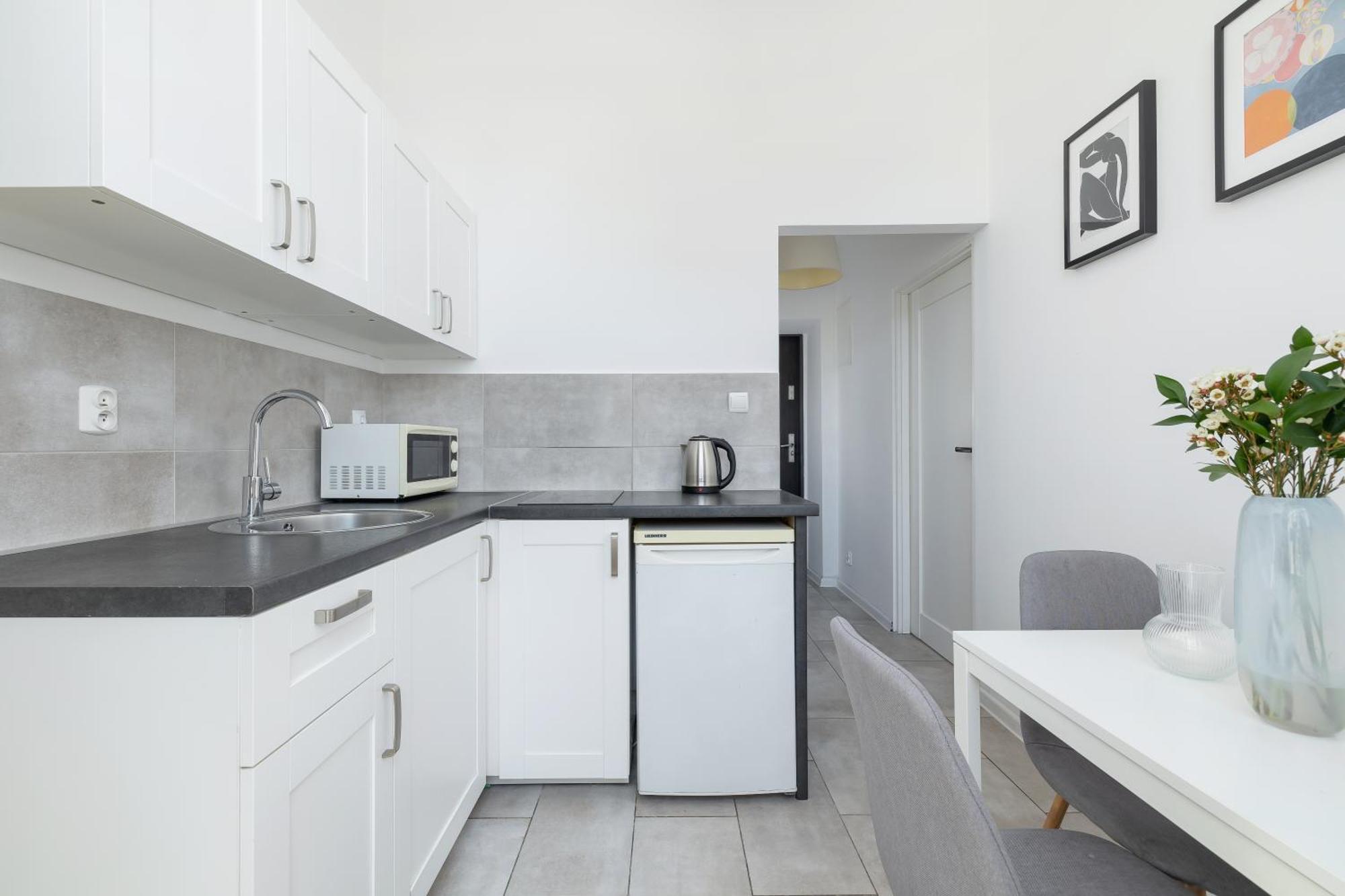 2-Bedroom Apartment - Dluga 65 Cracovia Esterno foto